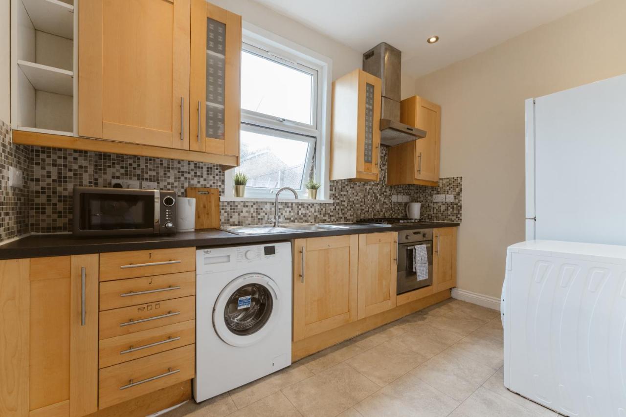 Mile End Rooms 57A Лондон Екстериор снимка