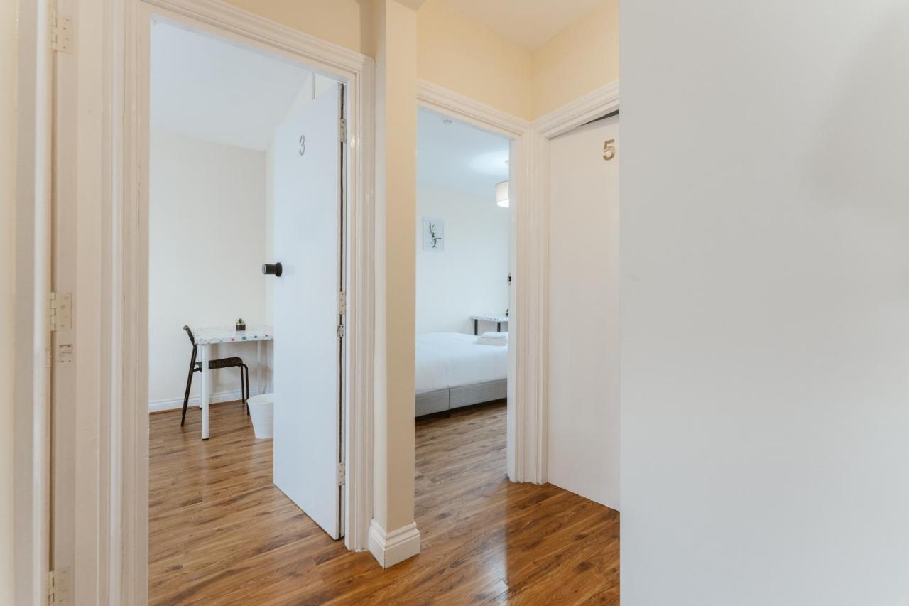Mile End Rooms 57A Лондон Екстериор снимка