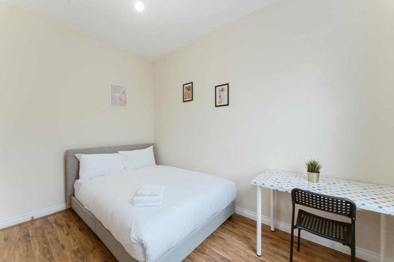 Mile End Rooms 57A Лондон Екстериор снимка