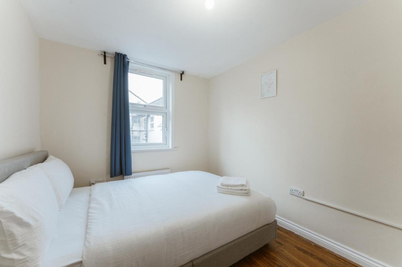 Mile End Rooms 57A Лондон Екстериор снимка